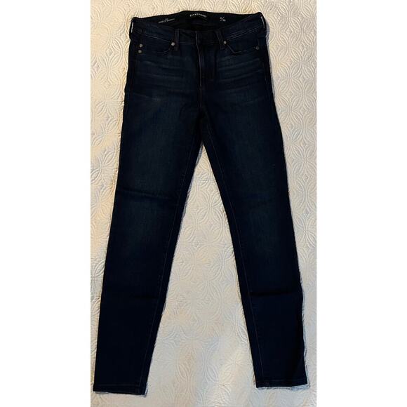 Liverpool jeans
Size 6 - Picture 1 of 5